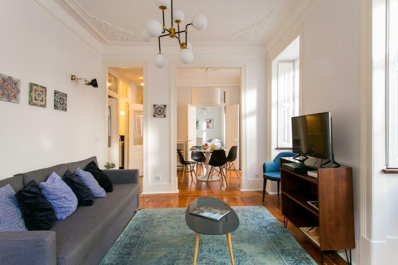 Joivy Splendid 2Br Flat In Bairro Alto, Nearby Luis De Camoes Square Lägenhet Lisboa Exteriör bild