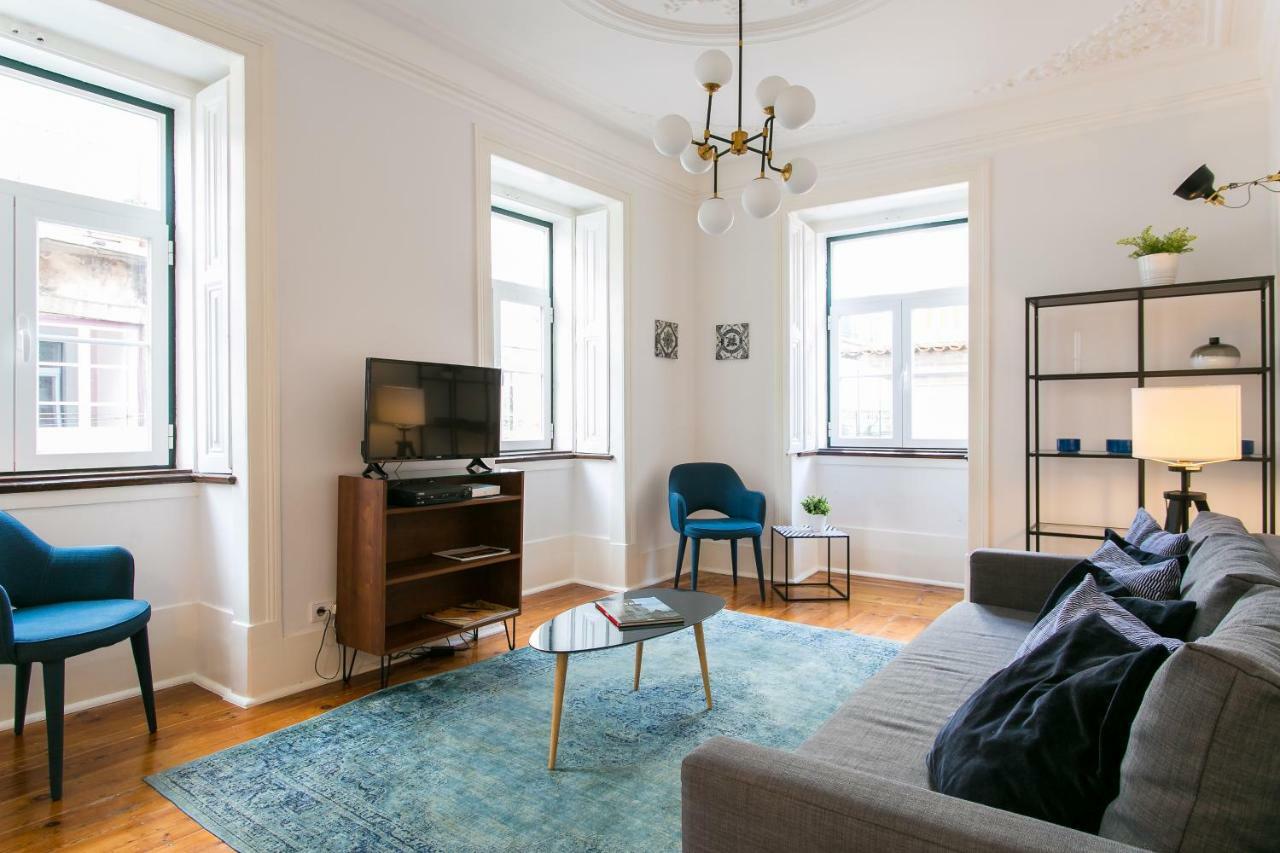Joivy Splendid 2Br Flat In Bairro Alto, Nearby Luis De Camoes Square Lägenhet Lisboa Exteriör bild