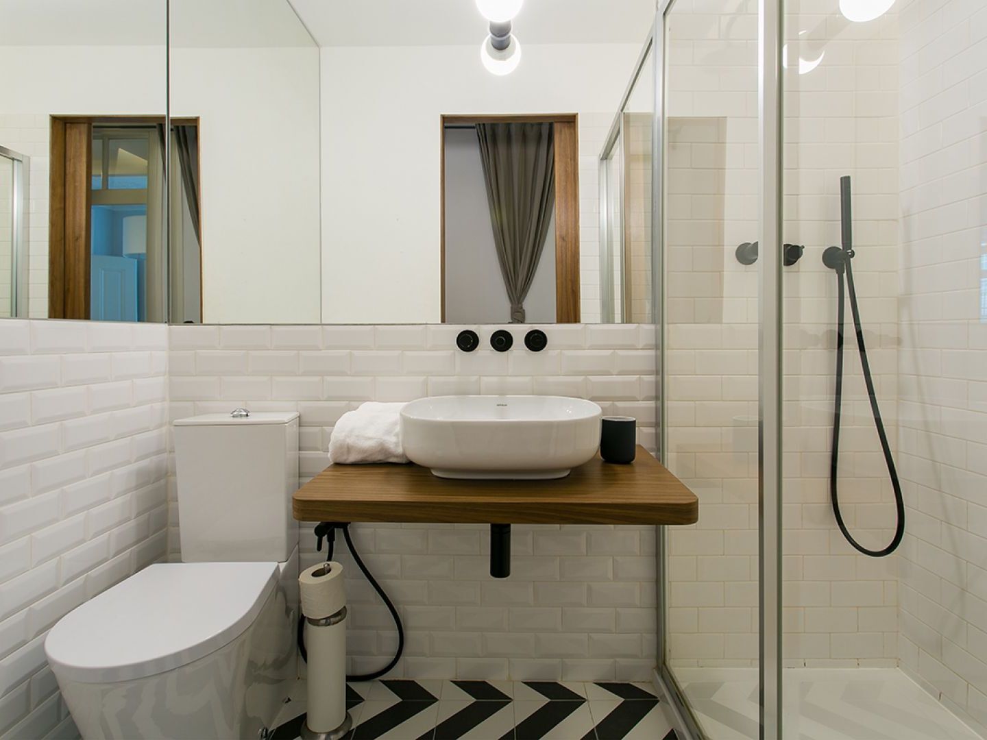 Joivy Splendid 2Br Flat In Bairro Alto, Nearby Luis De Camoes Square Lägenhet Lisboa Exteriör bild