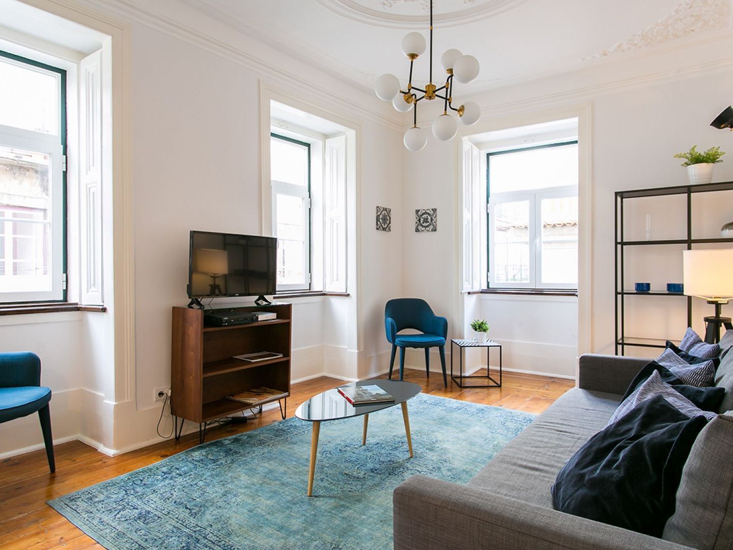 Joivy Splendid 2Br Flat In Bairro Alto, Nearby Luis De Camoes Square Lägenhet Lisboa Exteriör bild